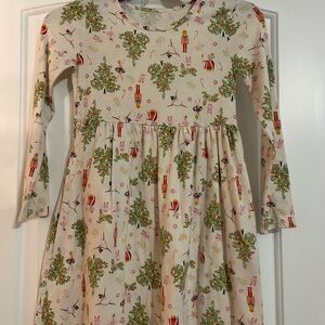 Bundle of 6 girls Long-Sleeve Holiday size 7/8